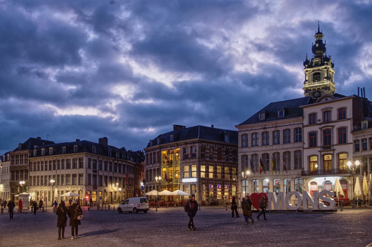Inbox Storage opslag in Henegouwen, opgehaald aan huis