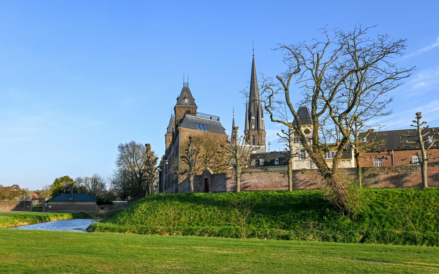 Inbox Storage opslag in Weert, opgehaald aan huis