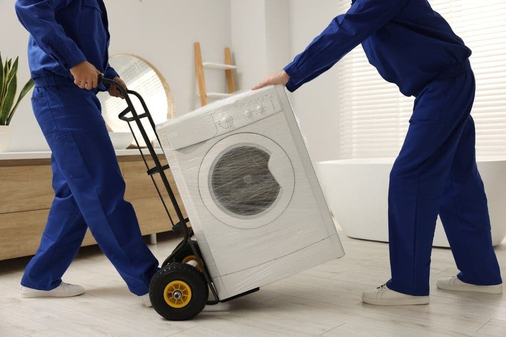 Wasmachine klaargemaakt voor transport